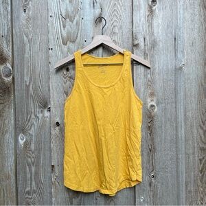 Universal Thread Mustard Yellow Scoop Women’s Tank Top Size S